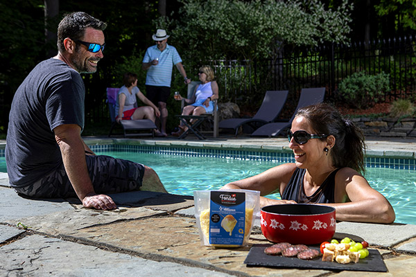 sos fondue - fondue au fromage en été - bord de l'eau
